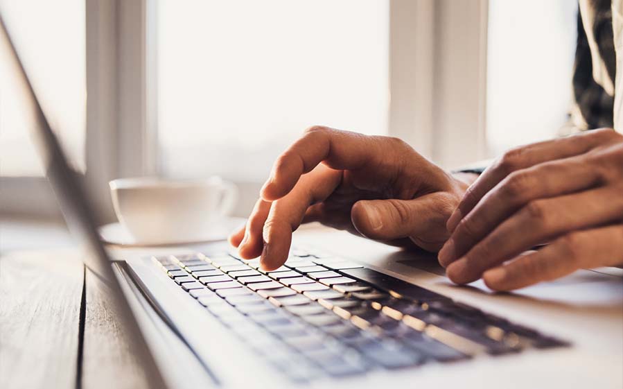 novinka_c_nebezpecny_jazyk