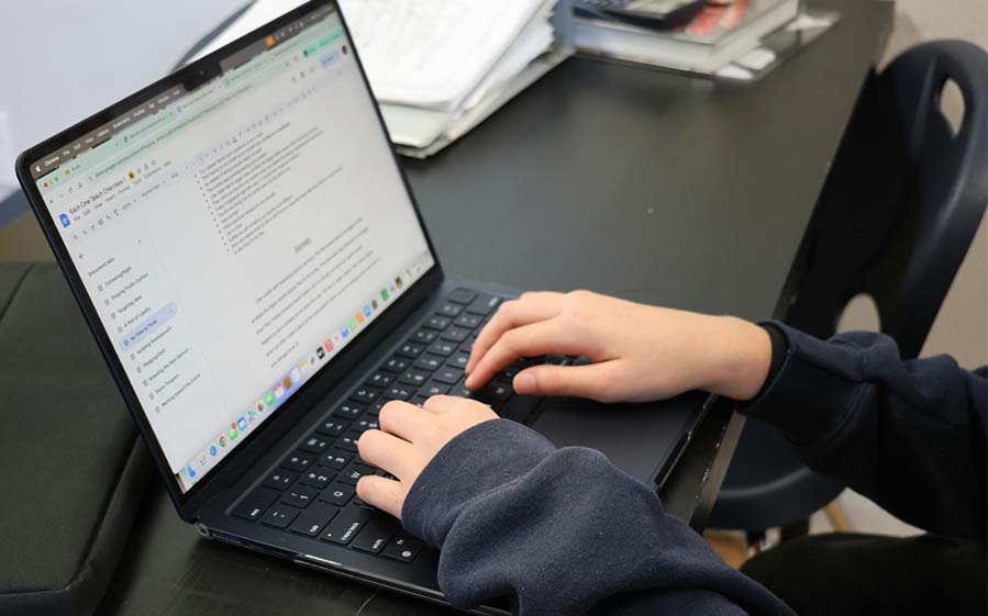 Co_prinest_prvni_den_do_prace